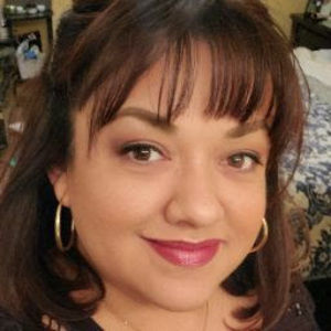 Meet your Posher, Renee